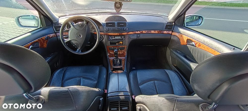 Mercedes-Benz Klasa E - 10