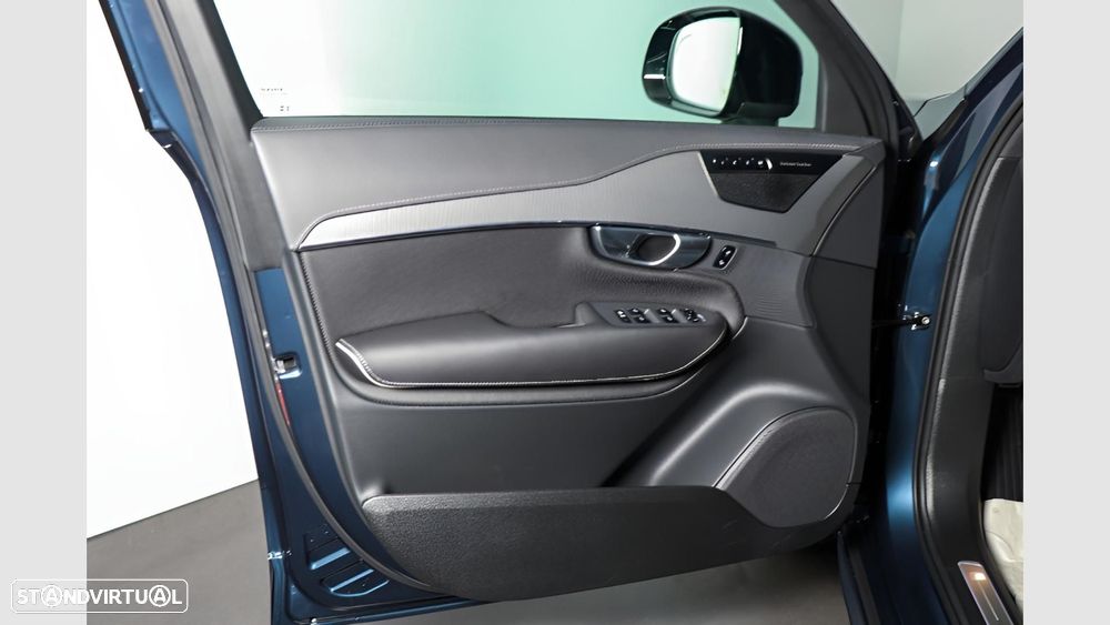 Volvo XC 90 2.0 T8 PHEV Plus Dark AWD - 18