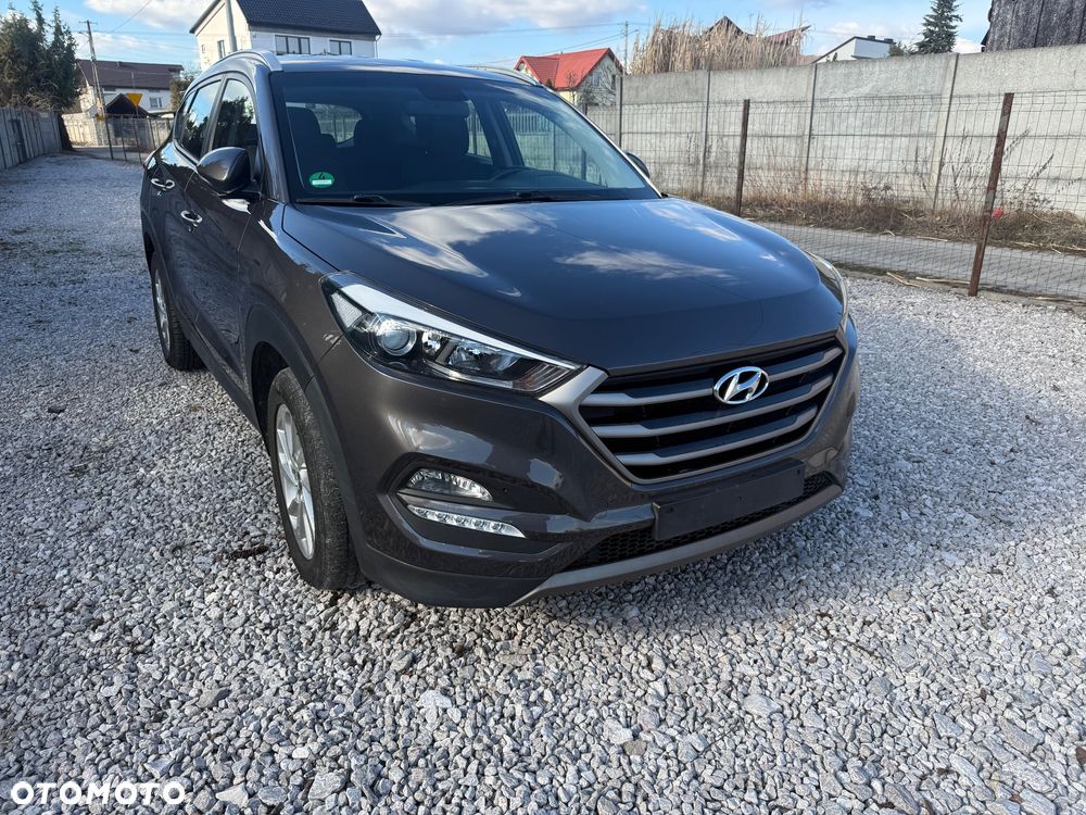 Hyundai Tucson 2.0 CRDi 4WD Automatik Style - 1