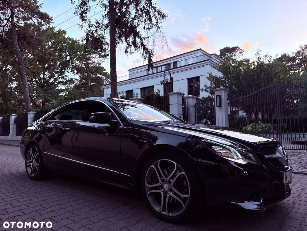 Mercedes-Benz Klasa E 220 CDI Coupe 7G-TRONIC - 2