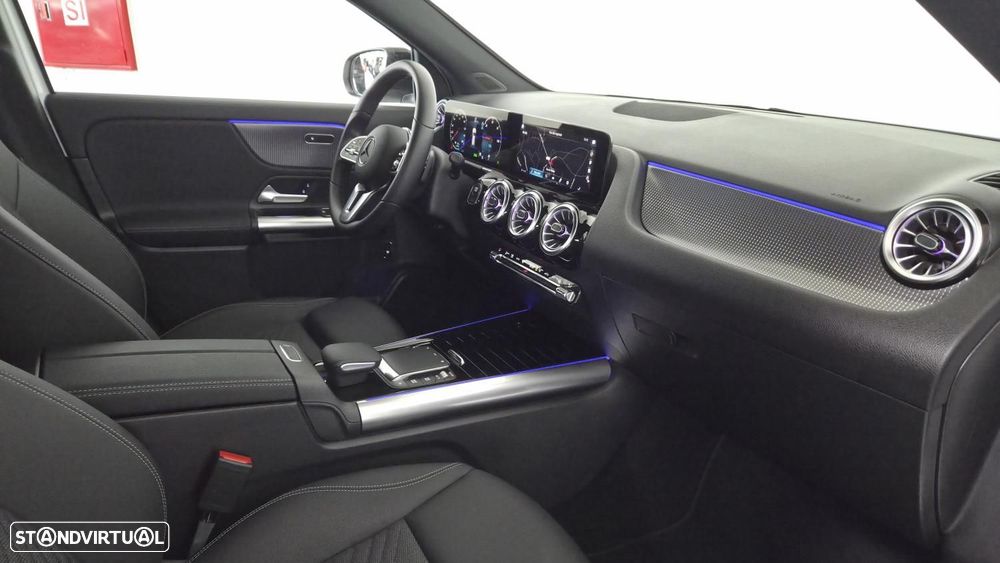 Mercedes-Benz EQA 250+ Progressive - 10