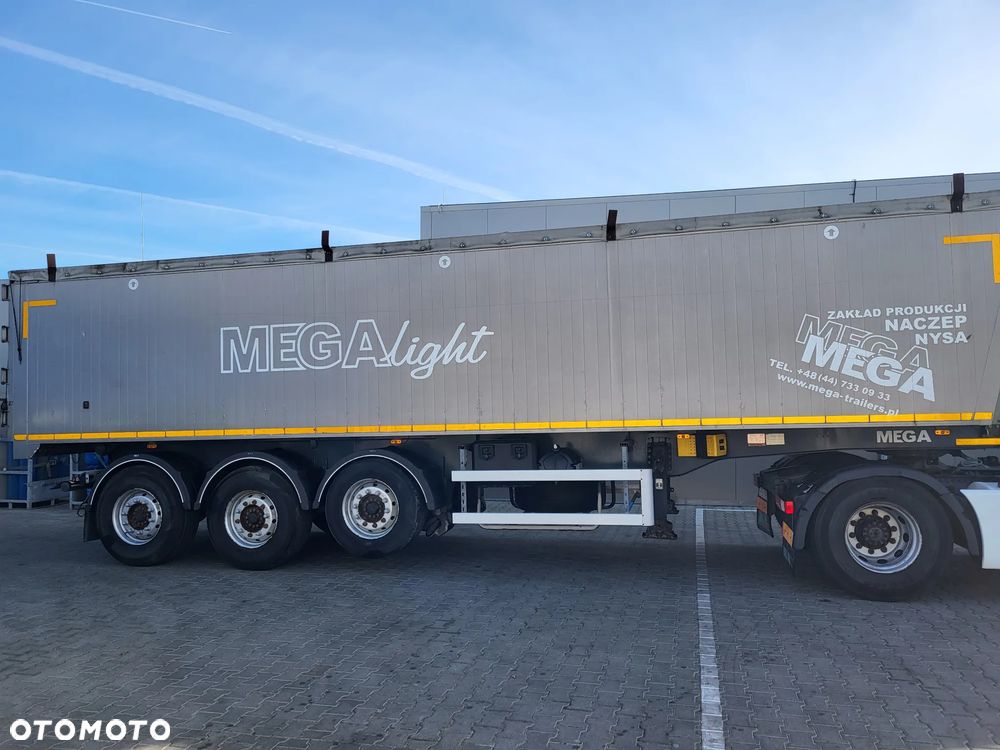 Renault PREMIUM - 3