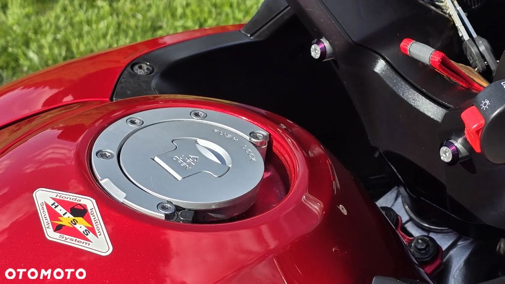 Honda VFR - 33