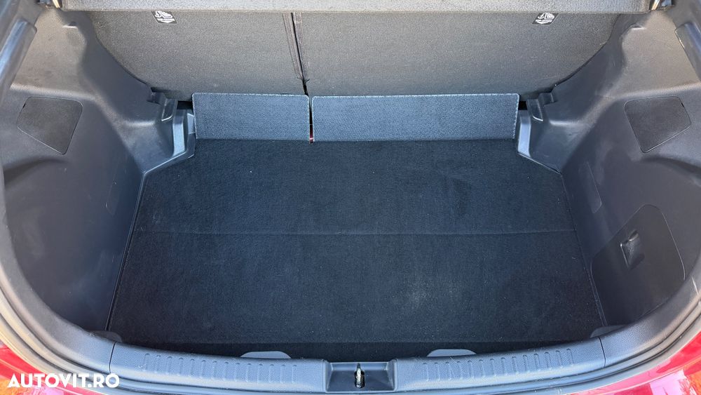 Toyota Yaris 1.5 VVT-i Premiere Edition - 13