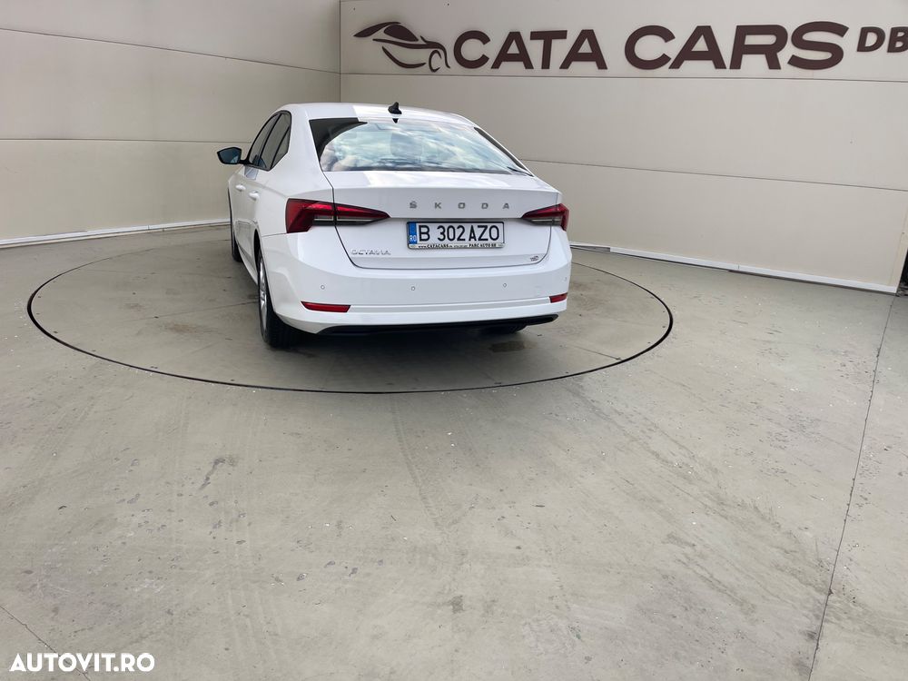 Skoda Octavia 2.0 TDI Ambition - 12