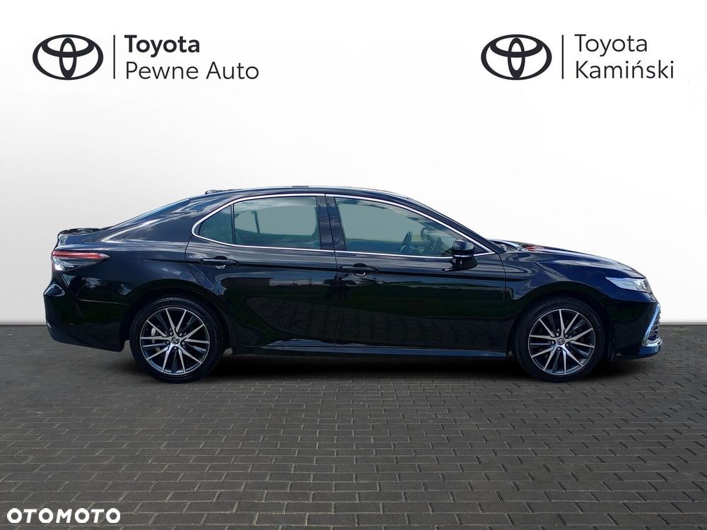 Toyota Camry 2.5 Hybrid Executive CVT - 6