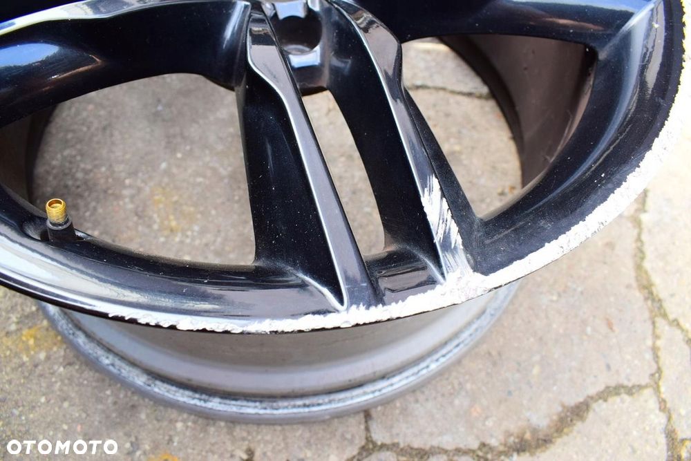 AUDI 19 ,,S-Line A5 S5 8T0 Oryginał - 2