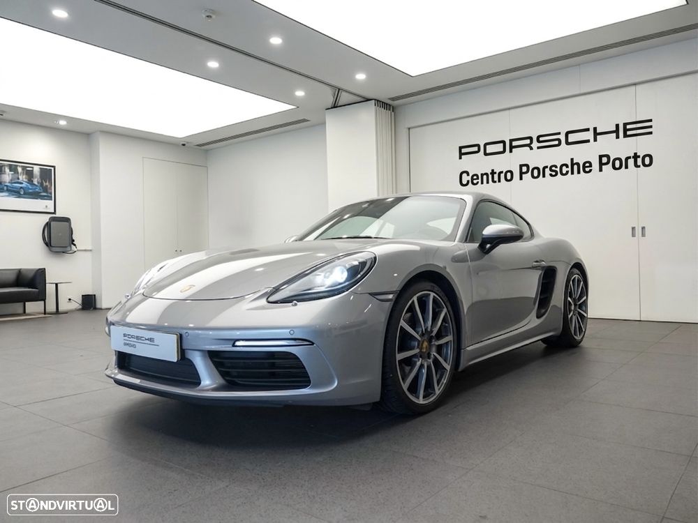 Porsche 718 - 1