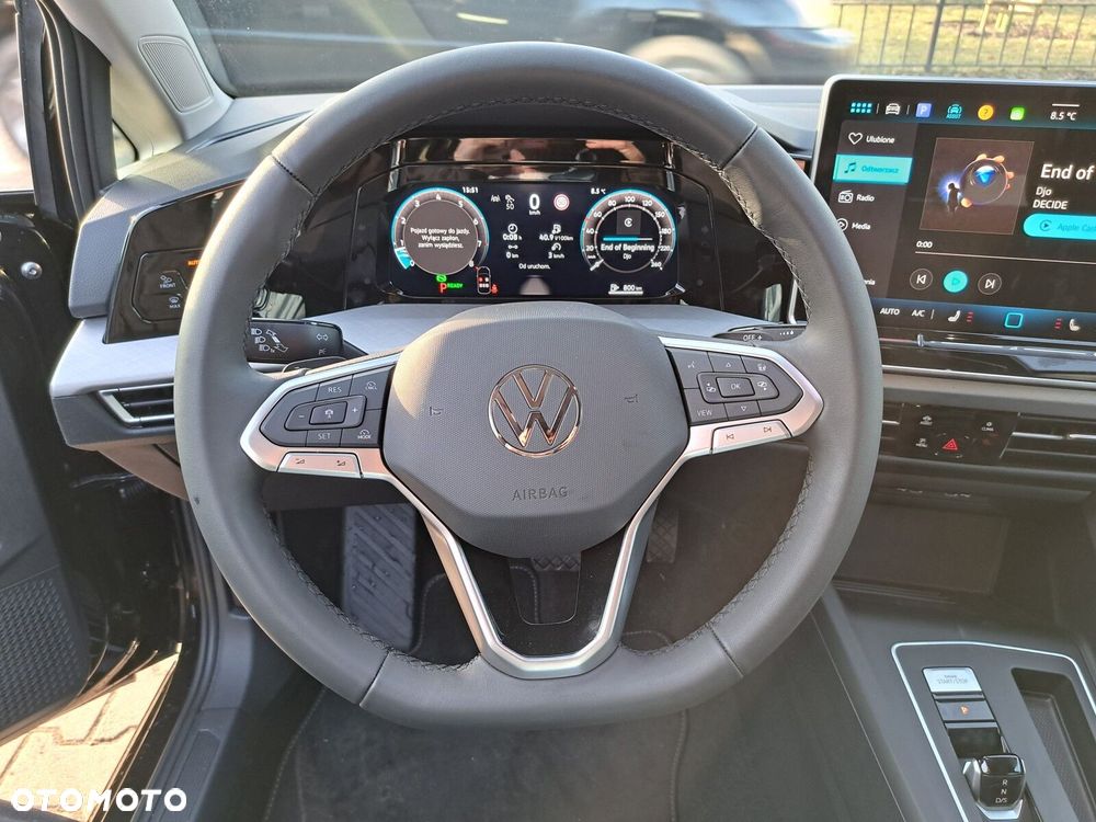 Volkswagen Golf Variant - 14