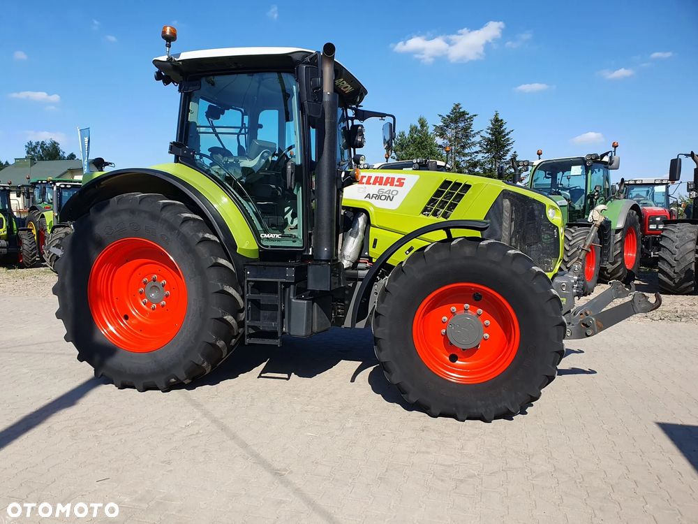 Claas Arion 640 - 2