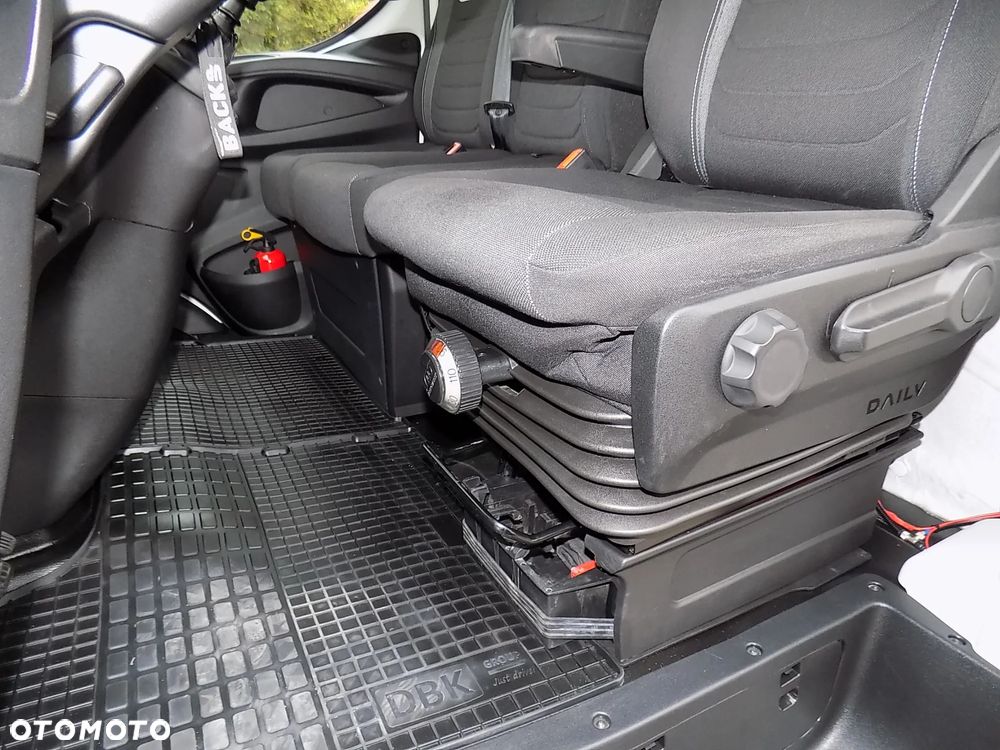 Iveco DAILY, 50C18 NA BLIŻNIAKACH, SKRZYNIA 12-PALET. - 30