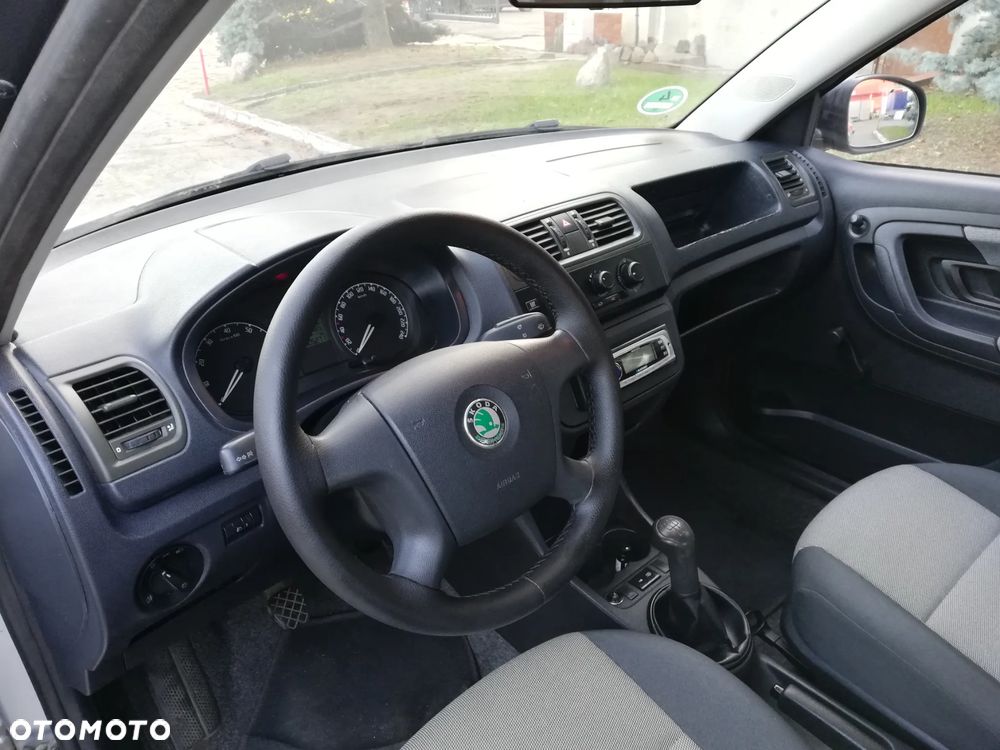 Skoda Fabia 1.2 HTP Active - 7