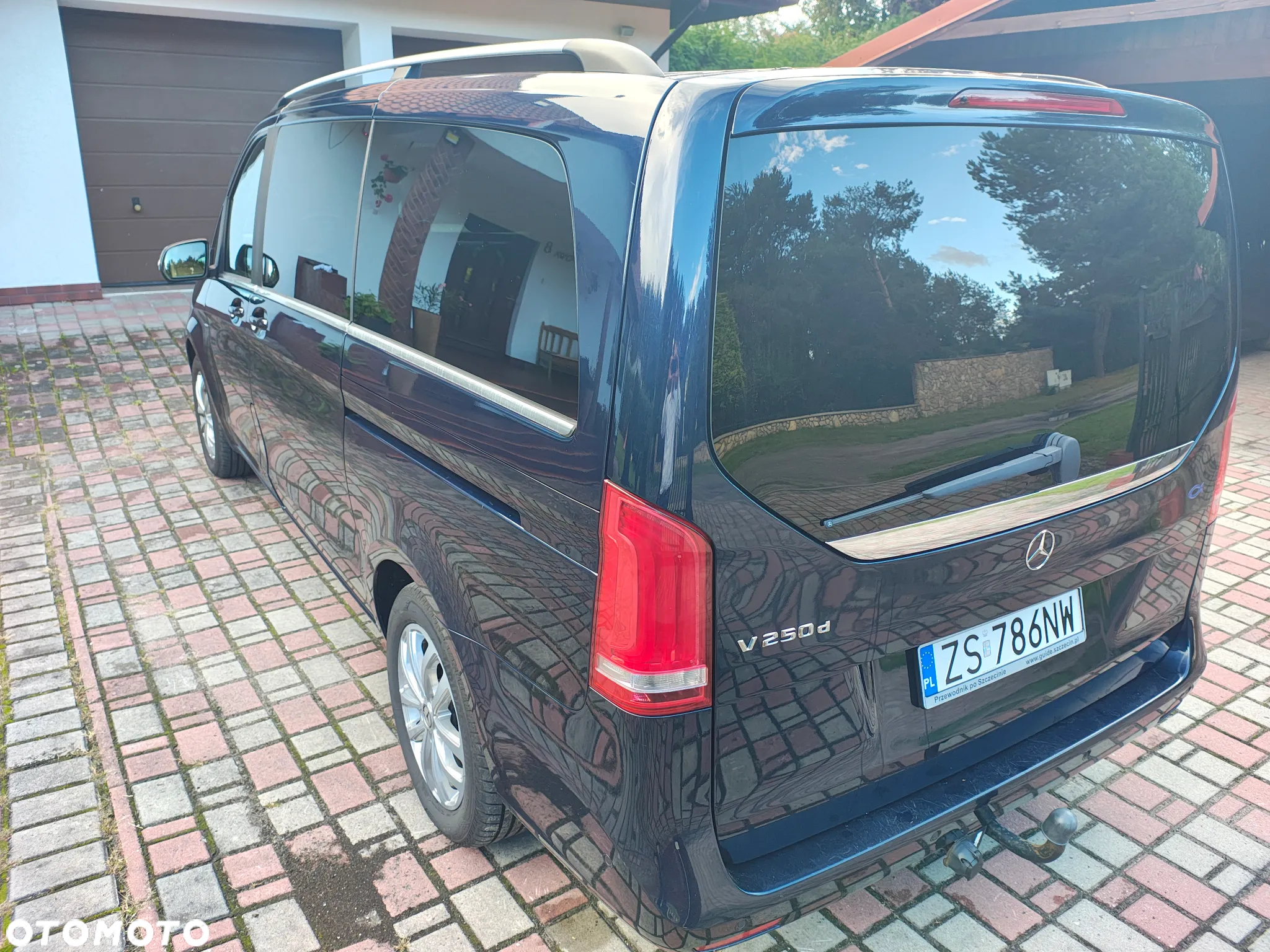 Mercedes-Benz Klasa V 250 (BlueTEC) d Avantgarde 7G-Tronic (d³ugi) - 31