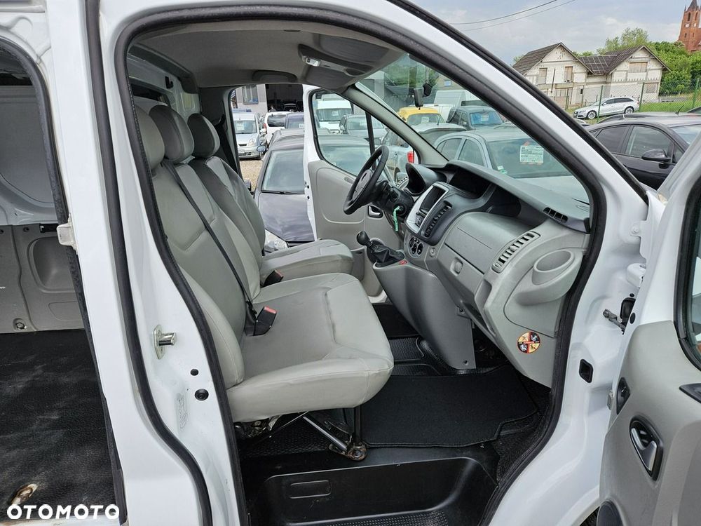 Opel Vivaro - 9