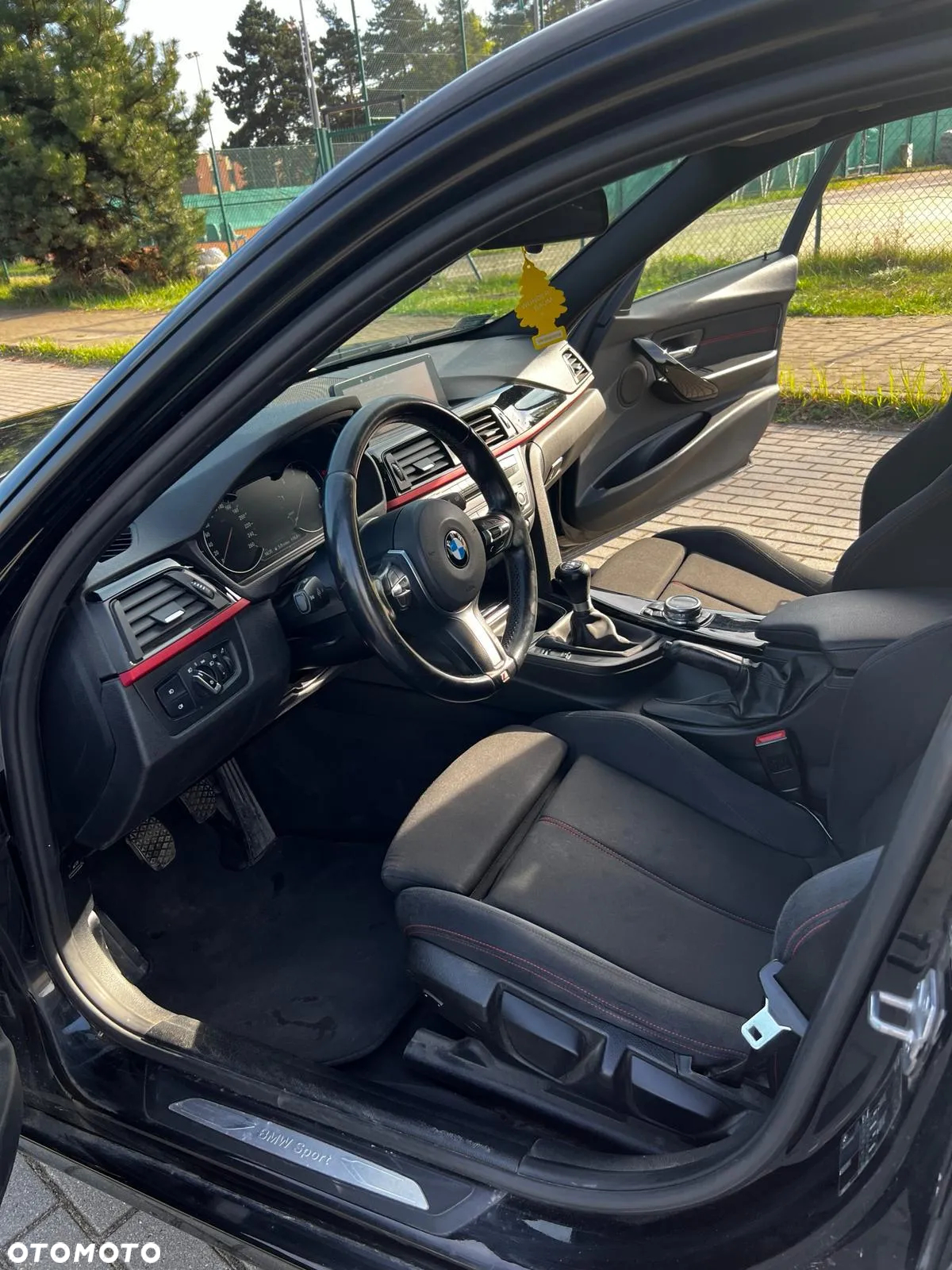 BMW Seria 3 325d Luxury Line EU6 - 12