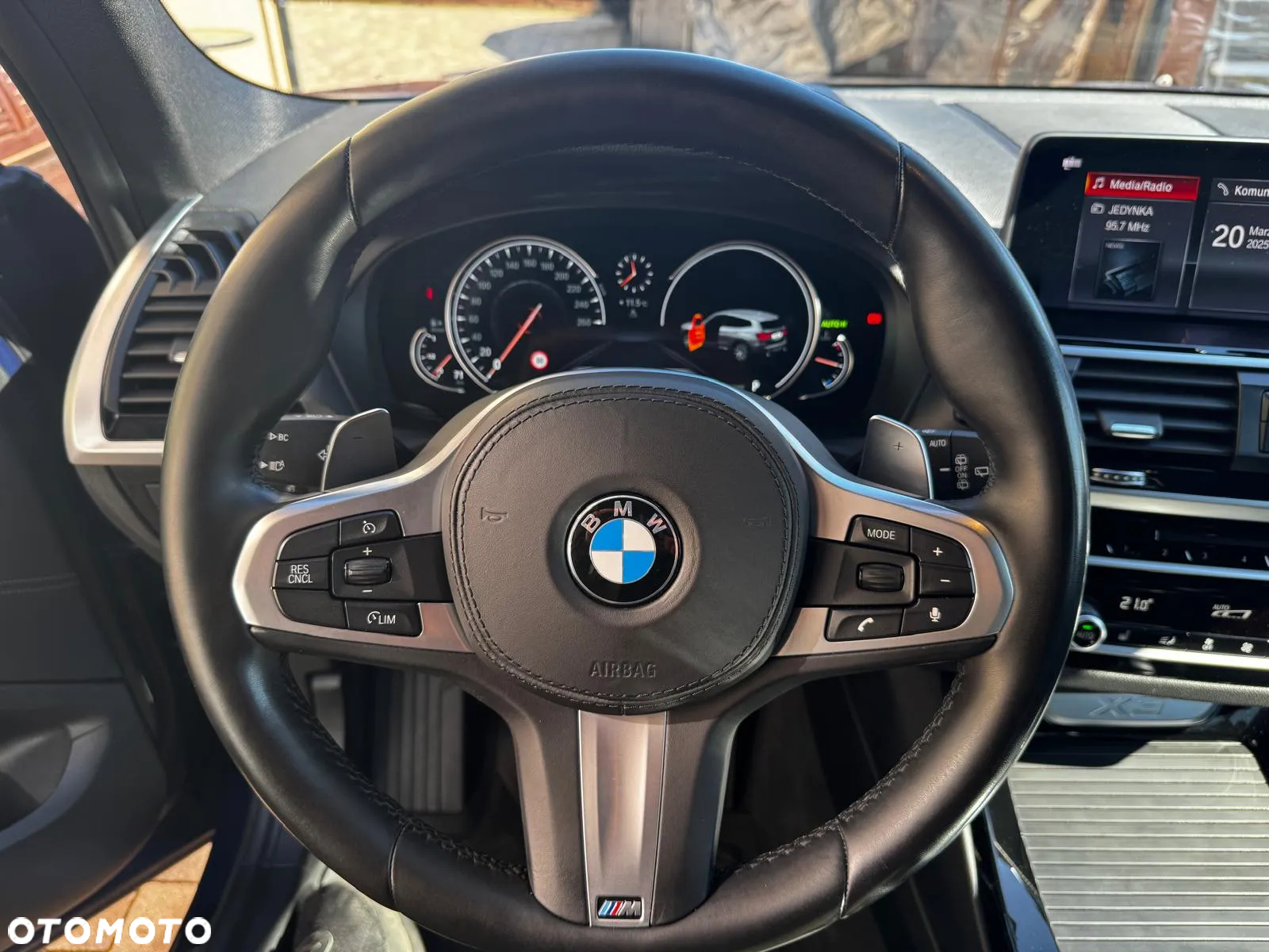 BMW X3 xDrive20d - 9