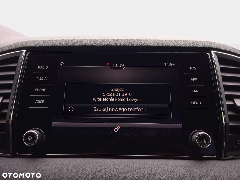 Skoda Karoq 1.5 TSI ACT 4x2 Style DSG - 24