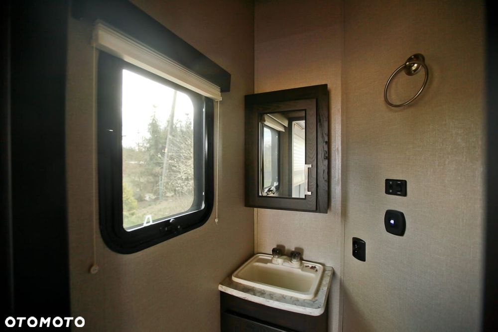 Inny keystone - 24