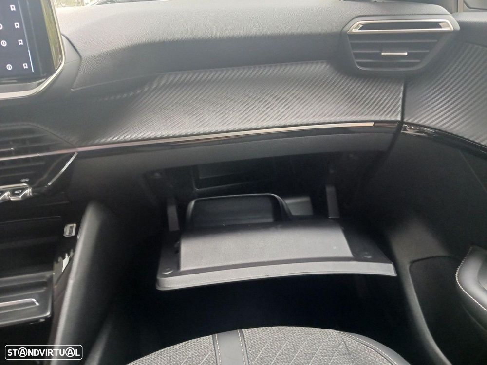 Peugeot 208 1.2 Hybrid Allure e-DCS6 - 24
