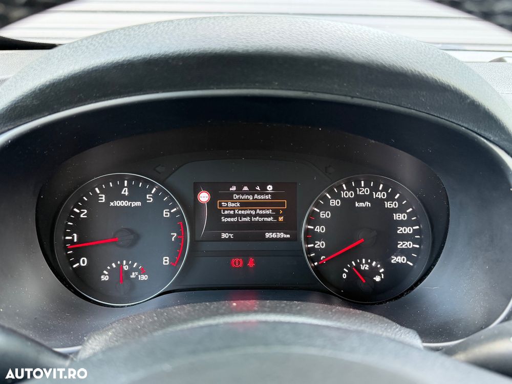 Kia Sportage 1.6 GDI 2WD Attract - 18