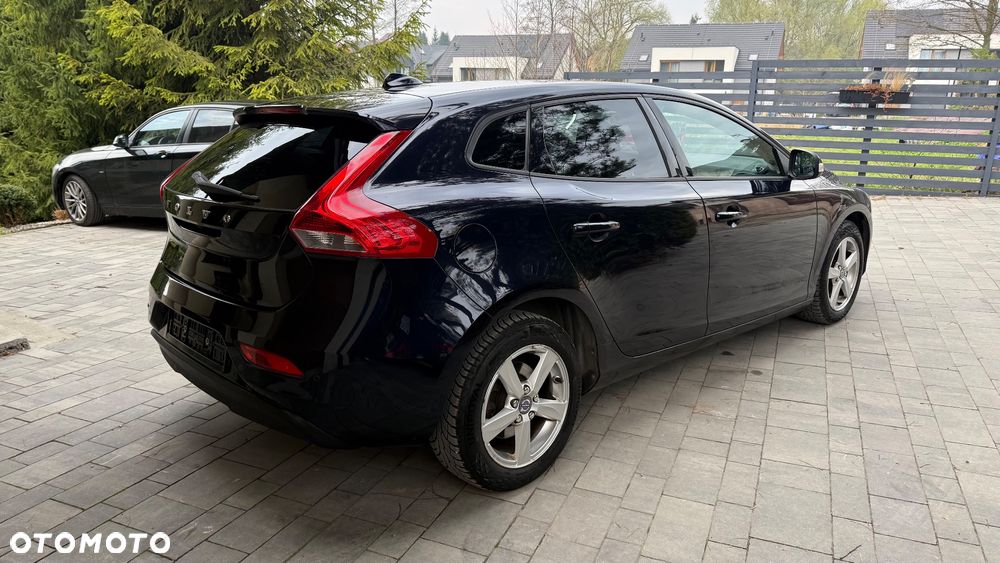 Volvo V40 D2 Summum - 10
