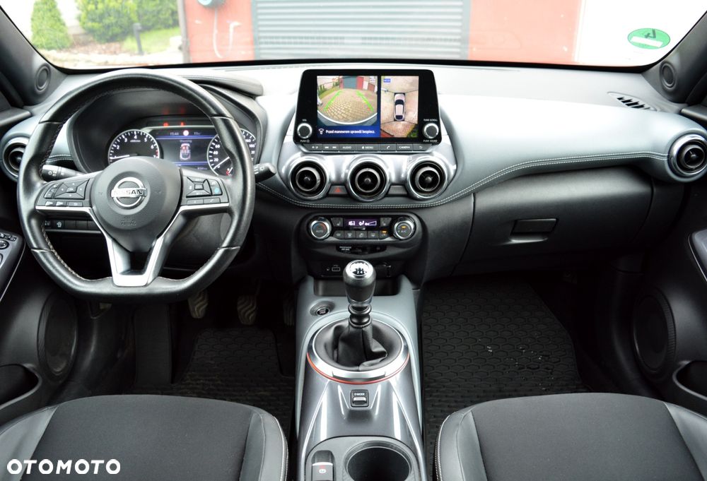 Nissan Juke 1.0 DIG-T Tekna - 22
