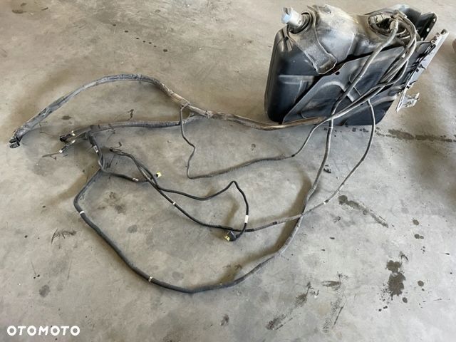 ACTROS MP4 ANTOS AROX zbiornik adblue przewody A9064702715 kompletny - 2