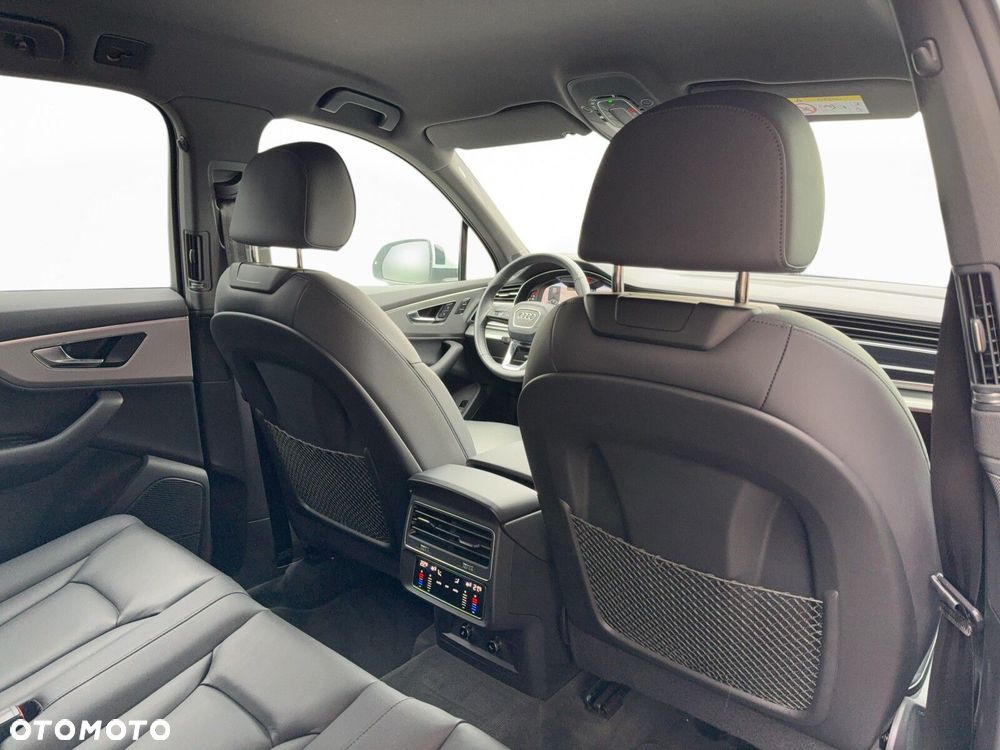 Audi Q7 45 TDI mHEV Quattro S Line Tiptr - 36