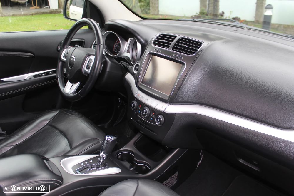 Fiat Freemont 2.0 Multijet 16V DPF Auto 4WD Lounge - 28