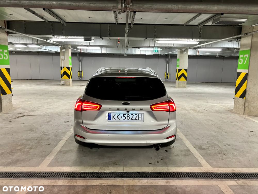 Ford Focus 2.0 EcoBlue Titanium - 5