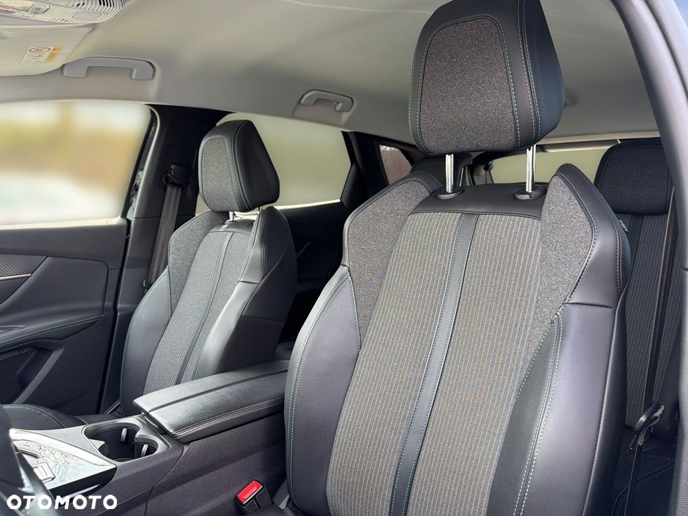 Peugeot 3008 1.5 BlueHDi Allure Pack S&S EAT8 - 13