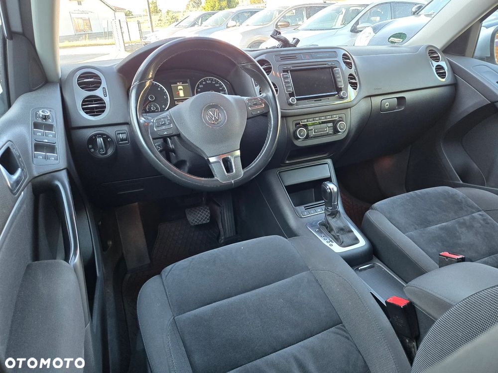 Volkswagen Tiguan 2.0 TDI DPF 4Motion DSG Exclusive - 25