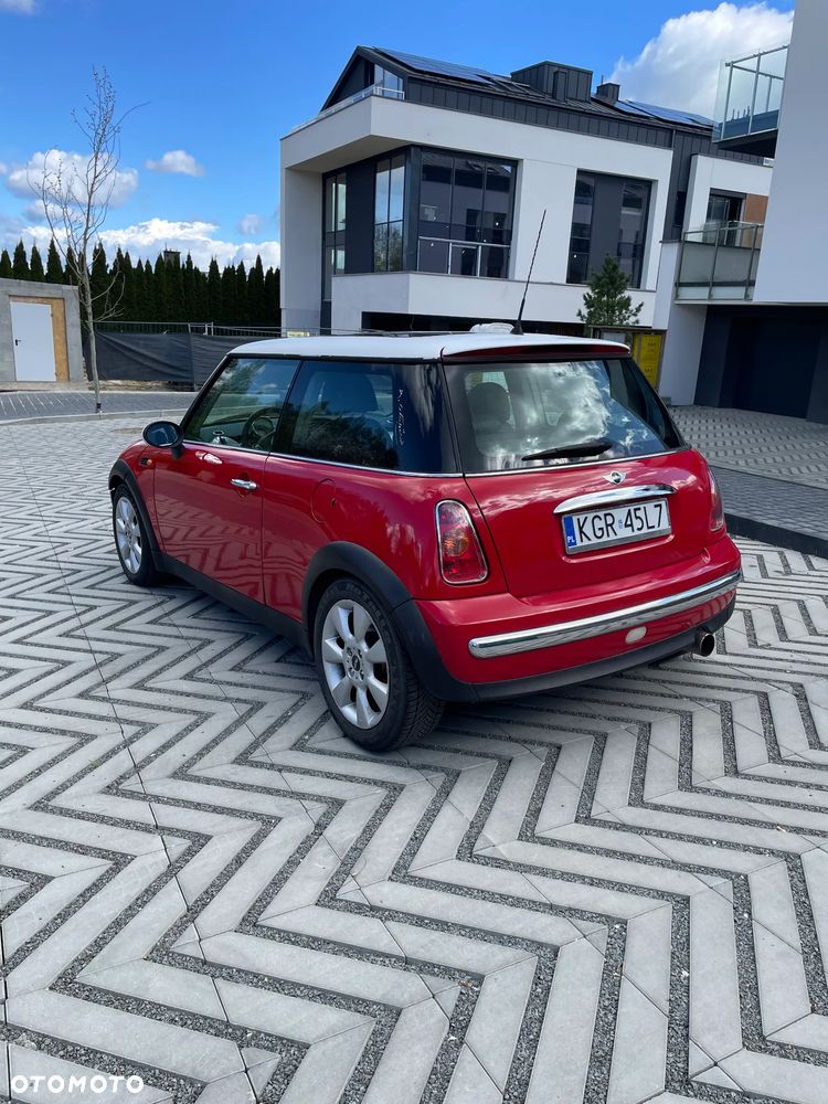 MINI Cooper chili - 5