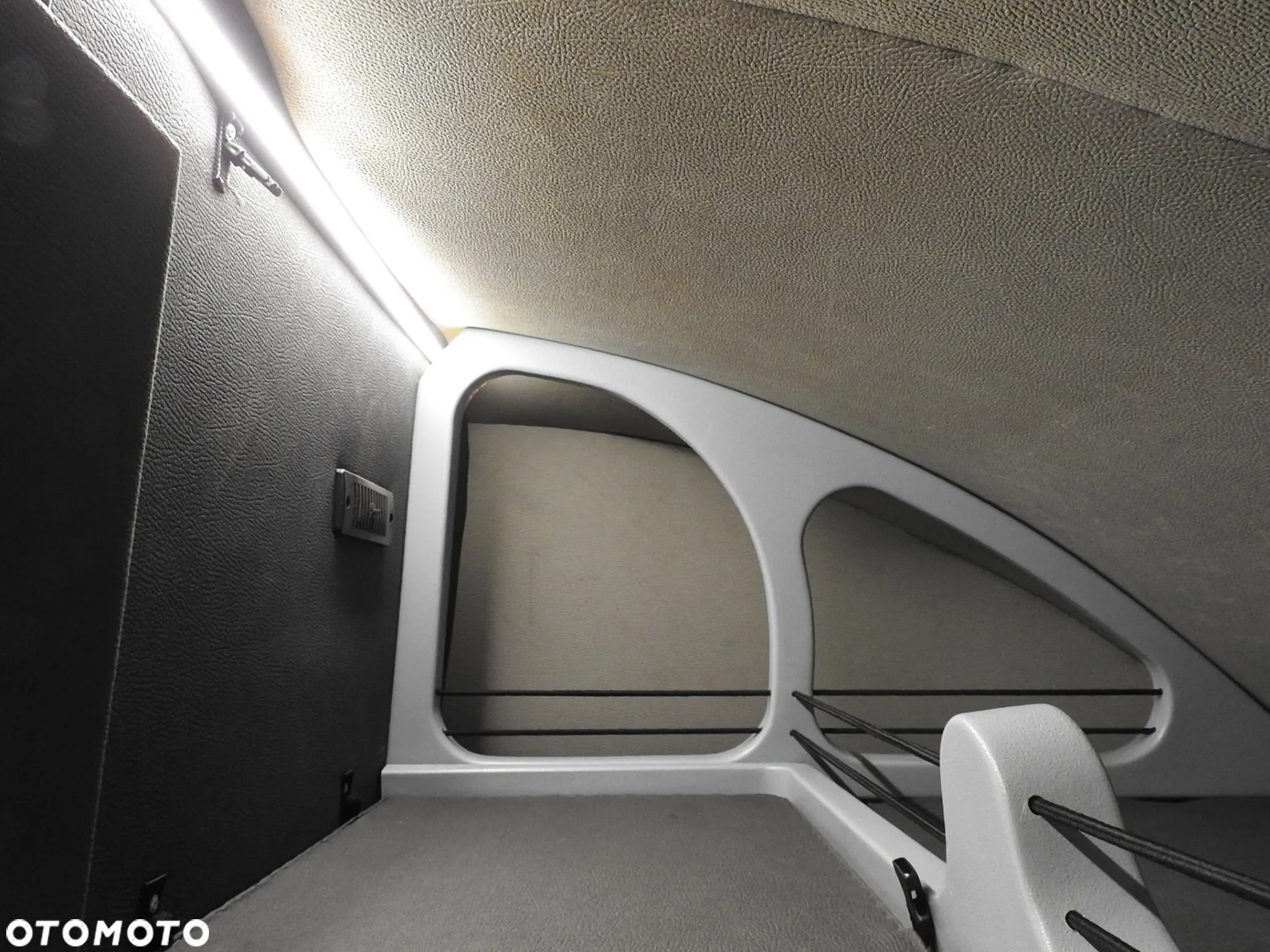 Opel MOVANO PLANDEKA 10 PALET WEBASTO TEMPOMAT KLIMATYZACJA LEDY PNEUMATYKA 165KM [ 268259 ] - 37