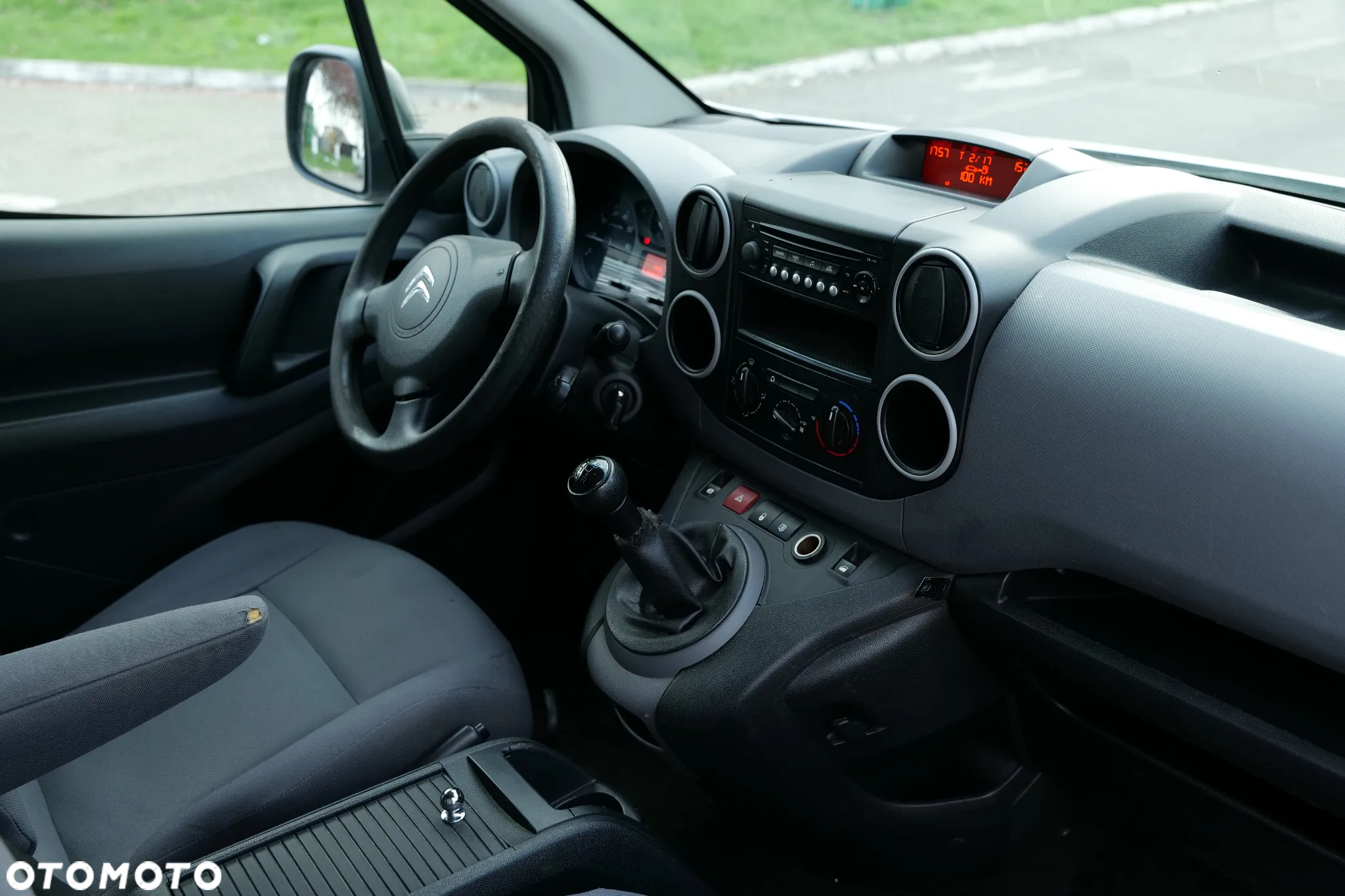 Citroën BERLINGO - 15