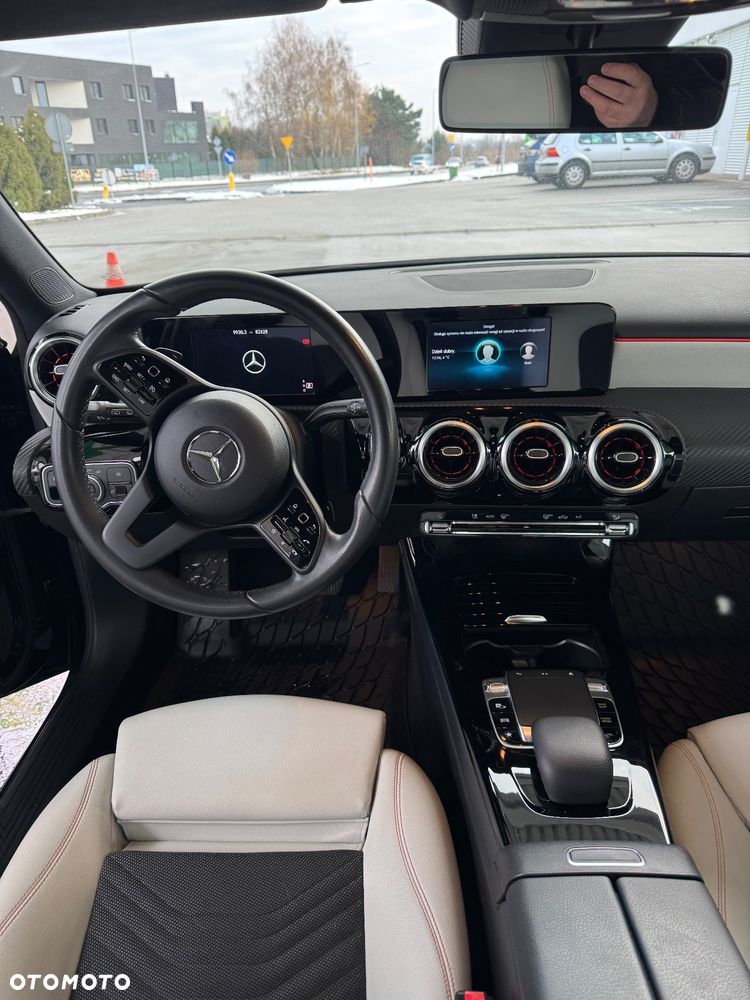 Mercedes-Benz Klasa A 220 7G-DCT - 18