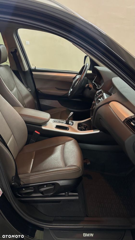 BMW X3 xDrive20d - 14