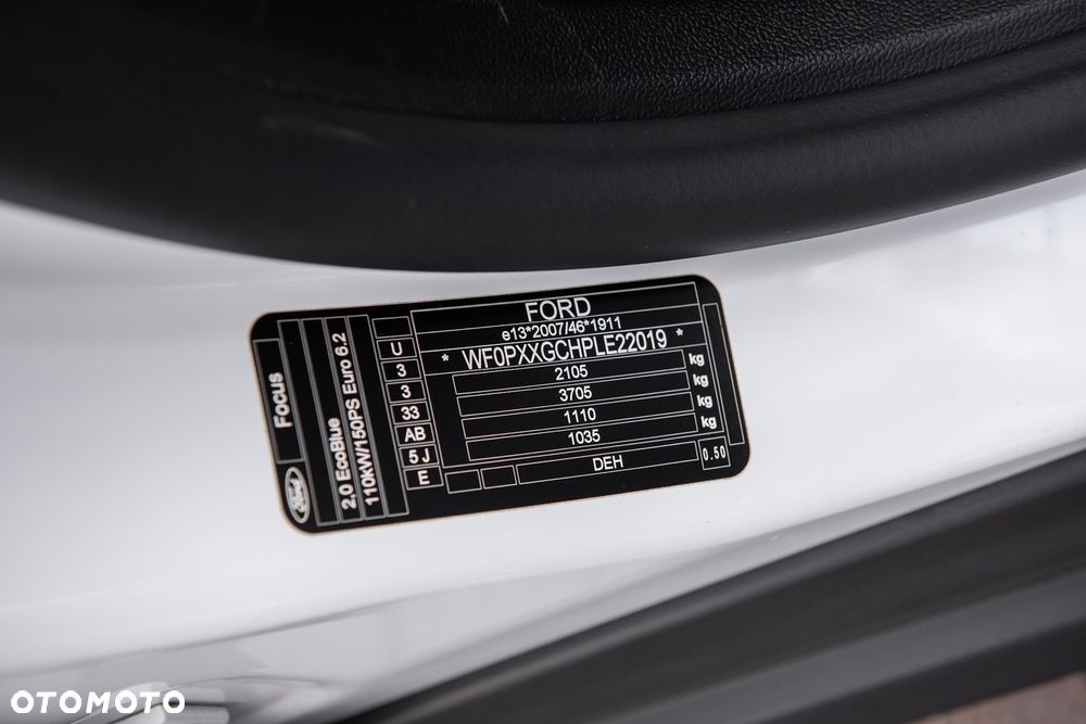 Ford Focus 1.5 EcoBlue Start-Stopp-System TITANIUM - 36