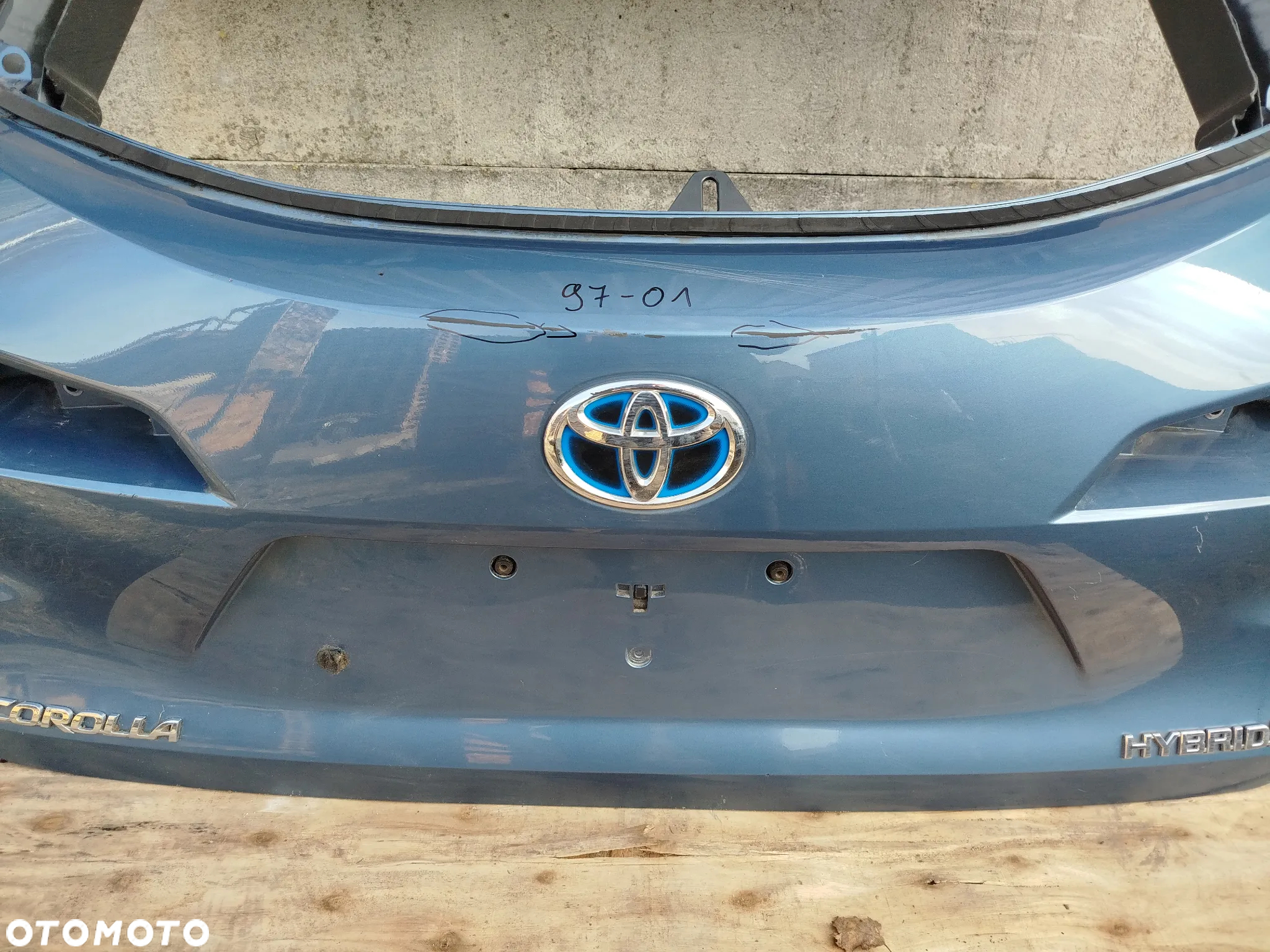 Toyota Corolla e21 Kombi klapa tył tylna - 4