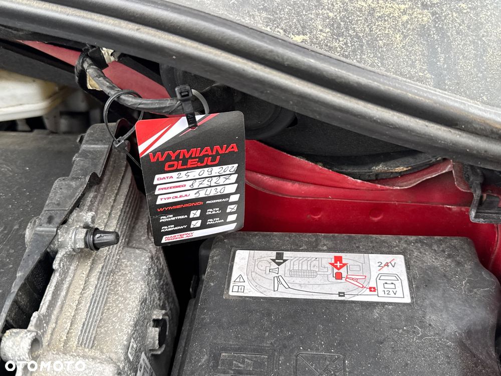 Citroën C3 1.2 PureTech Shine EAT6 - 22