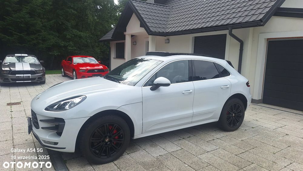 Porsche Macan Turbo - 3