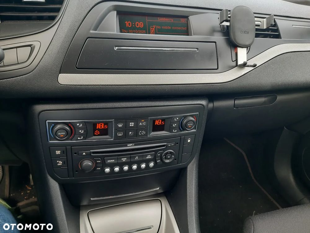 Citroën C5 2.0 16V Confort - 9