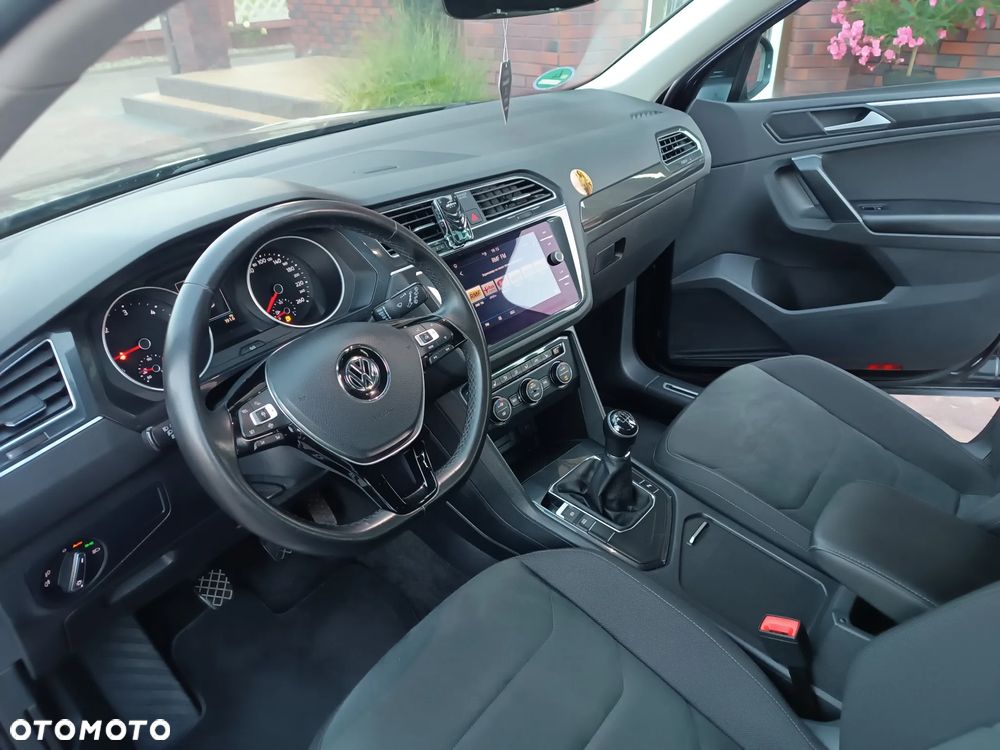Volkswagen Tiguan - 18