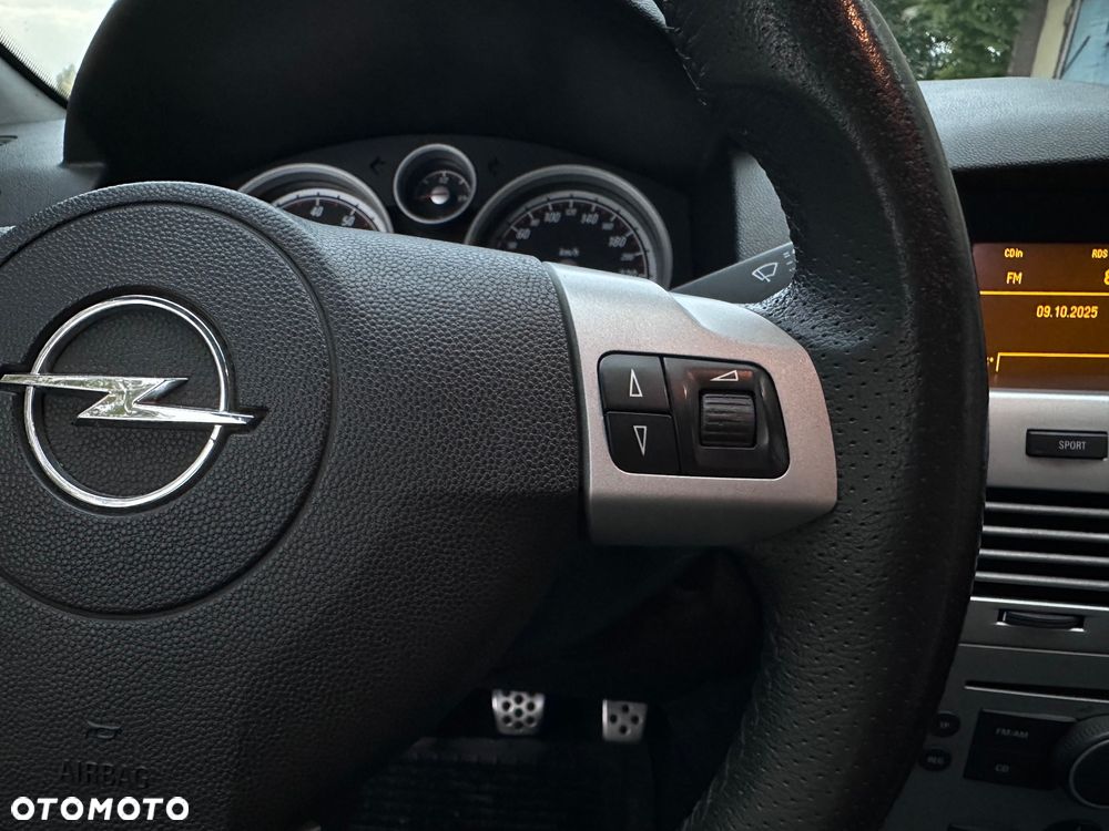 Opel Astra III 1.8 Enjoy - 11