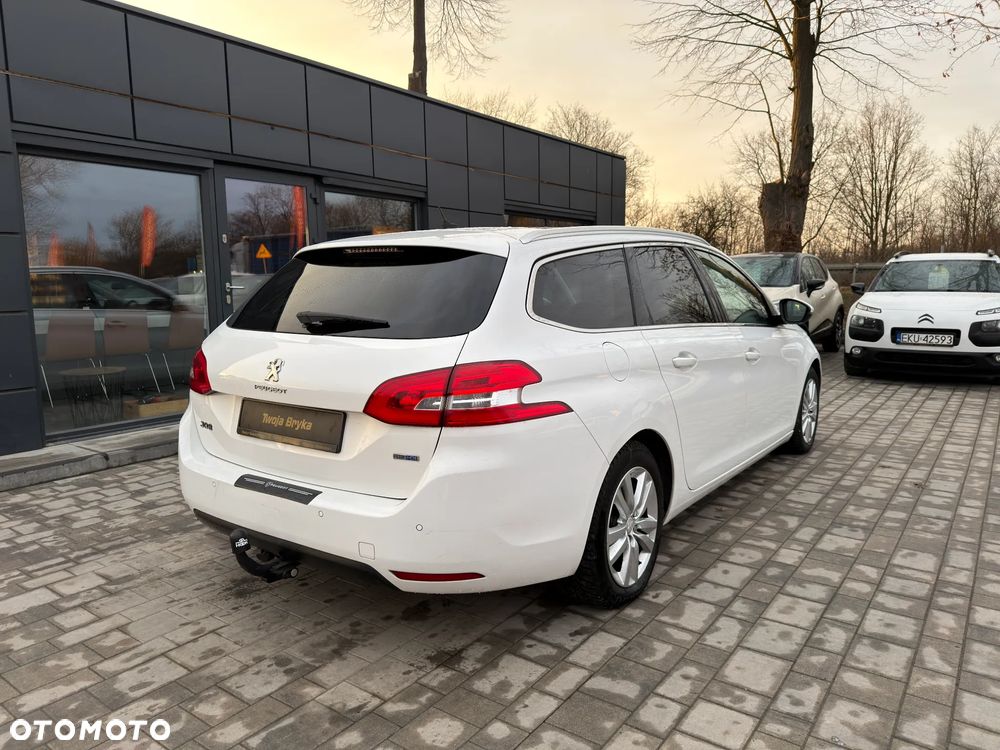 Peugeot 308 1.6 e-HDi Active S&S - 19