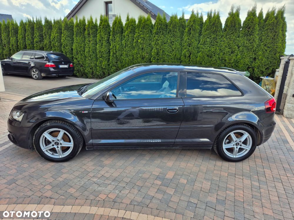 Audi A3 3-drzwiowe 1.4 TFSI S line Sportpaket (plus) - 18