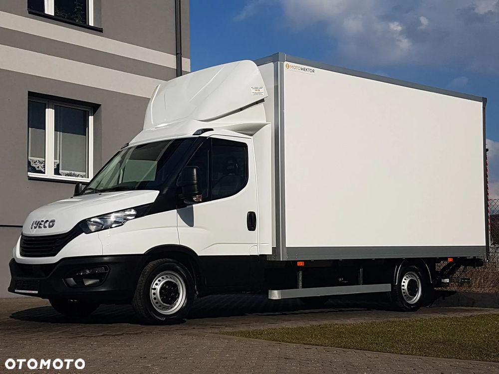 Iveco DAILY WINDA 8EP 4,29x2,23x2,23 KLIMA 35S16 MANUAL 6-BIEGÓW 3,0 160 KM KRAJOWY - 39