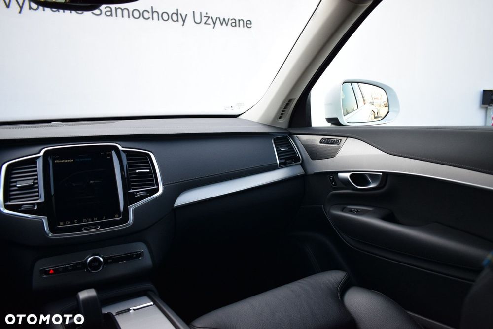 Volvo XC 90 - 12
