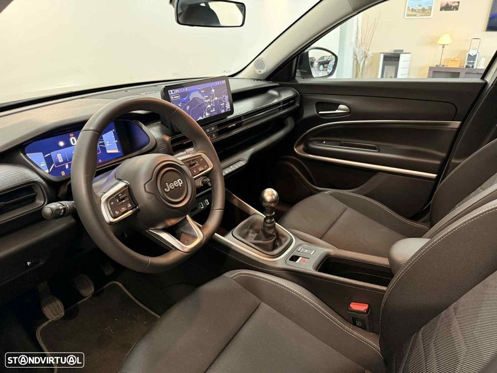 Jeep Avenger 1.2 GSE T3 Altitude - 11