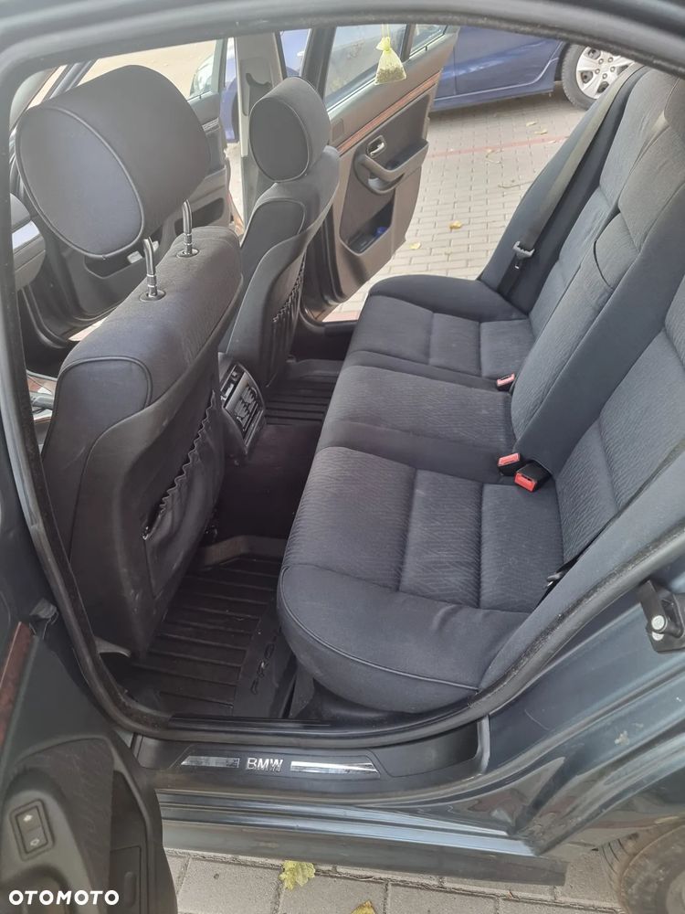 BMW Seria 5 - 10